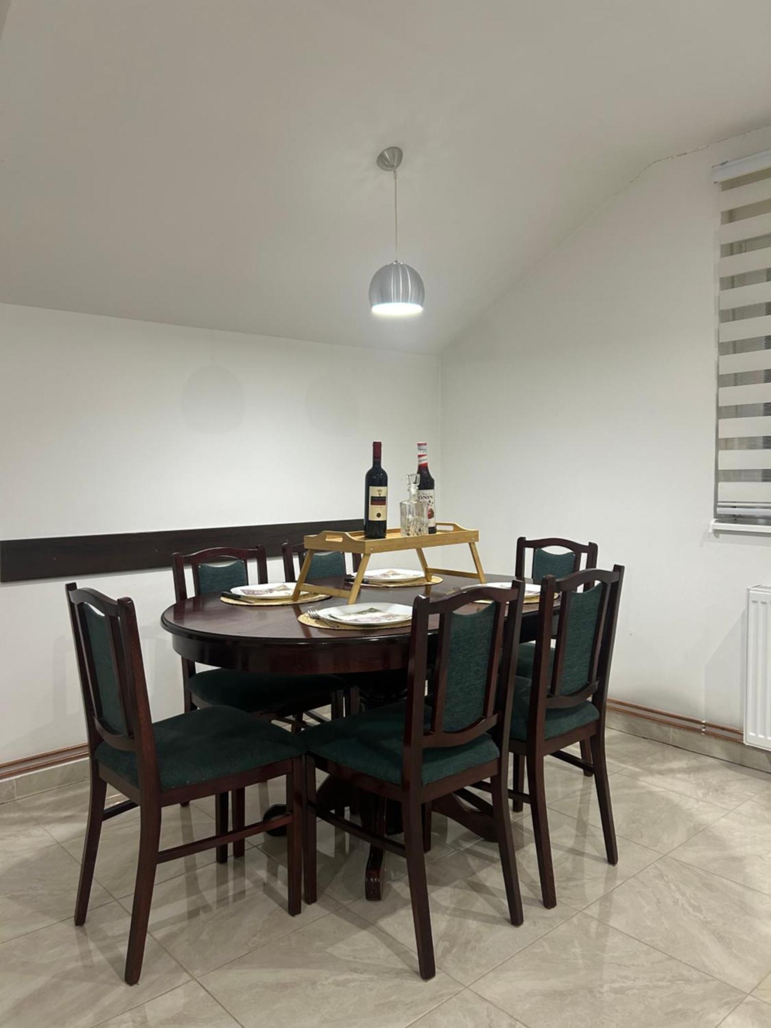 Apartman Diamond Lux Surčin Buitenkant foto